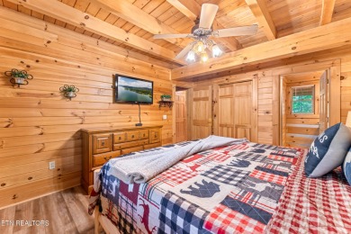 Experience refined mountain living in the prestigious Cobbly Nob on Bent Creek Golf Course in Tennessee - for sale on GolfHomes.com, golf home, golf lot
