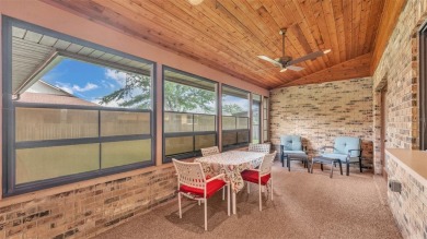 Under contract-accepting backup offers. Welcome to your retreat on Wedgewood Golf Club in Florida - for sale on GolfHomes.com, golf home, golf lot