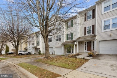 Beautiful 3 bedroom, 2.5 bath townhome in sought after community on Fairway Hills Golf Club in Maryland - for sale on GolfHomes.com, golf home, golf lot