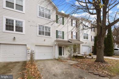 Beautiful 3 bedroom, 2.5 bath townhome in sought after community on Fairway Hills Golf Club in Maryland - for sale on GolfHomes.com, golf home, golf lot