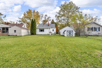 Situated in popular subdivision close to Cascades Park & Golf on Cascades Golf Course in Michigan - for sale on GolfHomes.com, golf home, golf lot