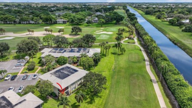 Welcome to your charming first-floor corner unit with beautiful on Hunters Run Golf and Country Club in Florida - for sale on GolfHomes.com, golf home, golf lot
