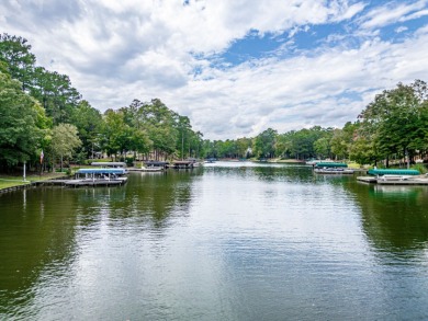 Lakefront Cottage in Reynolds Lake Oconee! on Reynolds Lake Oconee - The Preserve in Georgia - for sale on GolfHomes.com, golf home, golf lot