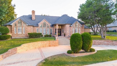 Welcome to Club Ridge Estates, one of DeSoto's premier and most on Thorntree Country Club in Texas - for sale on GolfHomes.com, golf home, golf lot
