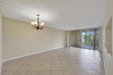 RARELY AVAILABLE AT THIS PRICE! Welcome to this spacious 3 on Pine Island Ridge Country Club in Florida - for sale on GolfHomes.com, golf home, golf lot