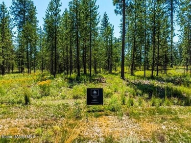 Located in a gated community in Blanchard, Idaho, this 2,252 sq on Stoneridge Golf Club in Idaho - for sale on GolfHomes.com, golf home, golf lot