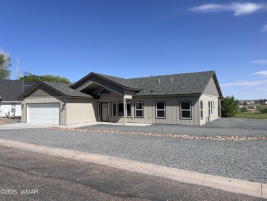 Beautiful new build overlooking the golf course, featuring on Snowflake Municipal Golf Course in Arizona - for sale on GolfHomes.com, golf home, golf lot