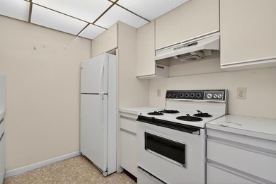 TLC-SALE OF THE CENTURY-POOL IN FRONT OF YOUR BLDG. 1 on Wynmoor Golf Course in Florida - for sale on GolfHomes.com, golf home, golf lot