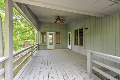 Discover a blend of nature and comfort in this 2 level home on Bella Vista Country Club - Berksdale in Arkansas - for sale on GolfHomes.com, golf home, golf lot