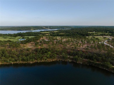 Tucked away in a cove, Lot 17 aka Oak Cove N. is quiet and on Twisted Oaks Golf Club in Texas - for sale on GolfHomes.com, golf home, golf lot