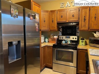 Located in the highly sought-after Linville Land Harbor, this on Land Harbor Golf Course in North Carolina - for sale on GolfHomes.com, golf home, golf lot