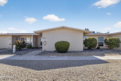 Charming, very clean, well-maintained 2-bedroom, 1-bath garden on Sun City-Willow Creek / Willow Brook  in Arizona - for sale on GolfHomes.com, golf home, golf lot