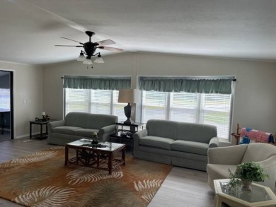 TIRED OF SNOW,ICE AND COLD, TRADE IT IN FOR SUN,WARM AND WHITE on Del Tura Golf and Country Club in Florida - for sale on GolfHomes.com, golf home, golf lot