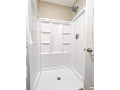 This newly renovated park home has 924 sq.ft. air conditioned on The Great Outdoors Golf and Country Club in Florida - for sale on GolfHomes.com, golf home, golf lot