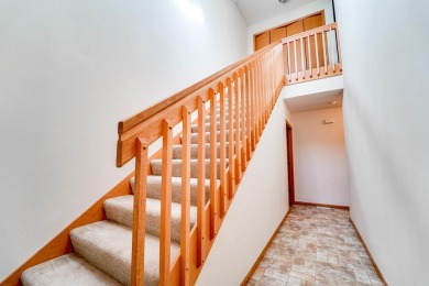 Spacious bedrooms and closet space, 3 bedroom 3.5 bath townhouse on Foxboro Golf Club in Wisconsin - for sale on GolfHomes.com, golf home, golf lot