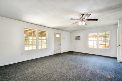 Charming 4-Bedroom, 2-Bath Home with Beautiful Updates!

This on Luling Golf Club in Texas - for sale on GolfHomes.com, golf home, golf lot