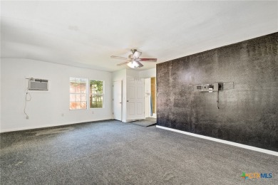 Charming 4-Bedroom, 2-Bath Home with Beautiful Updates!

This on Luling Golf Club in Texas - for sale on GolfHomes.com, golf home, golf lot