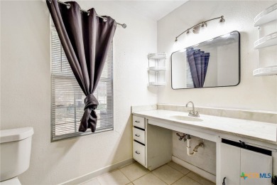 Charming 4-Bedroom, 2-Bath Home with Beautiful Updates!

This on Luling Golf Club in Texas - for sale on GolfHomes.com, golf home, golf lot