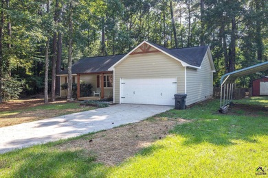 Ready to be home for the holidays?  Come check out this sweet on Golf Club of Macon in Georgia - for sale on GolfHomes.com, golf home, golf lot