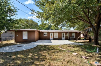 Charming 4-Bedroom, 2-Bath Home with Beautiful Updates!

This on Luling Golf Club in Texas - for sale on GolfHomes.com, golf home, golf lot