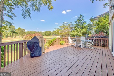 CAN'T BEAT THIS LOCATION situated on the 18th fairway of on Braelinn Golf Club in Georgia - for sale on GolfHomes.com, golf home, golf lot