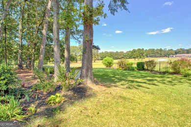 CAN'T BEAT THIS LOCATION situated on the 18th fairway of on Braelinn Golf Club in Georgia - for sale on GolfHomes.com, golf home, golf lot