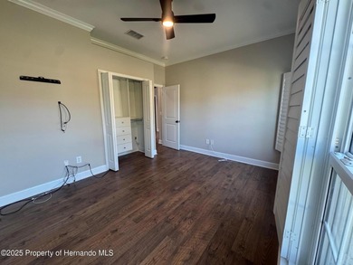 Welcome to this beautifully maintained 3-bedroom, 2-bathroom on Plantation Palms Golf Club in Florida - for sale on GolfHomes.com, golf home, golf lot