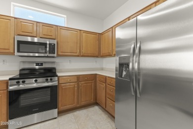 Discover carefree living in this immaculate 1,414sf Acacia floor on Desert Springs Golf Course in Arizona - for sale on GolfHomes.com, golf home, golf lot