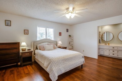 Charming Cul-de-Sac Home in Shadow Hills Golf Community!

 on Shadow Hills Golf Course in Texas - for sale on GolfHomes.com, golf home, golf lot