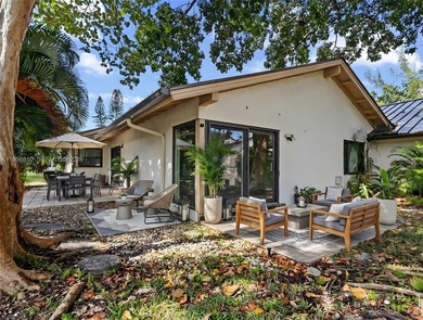 Reintroduced to the market - fully refreshed and move-in ready! on Inverrary Country Club in Florida - for sale on GolfHomes.com, golf home, golf lot