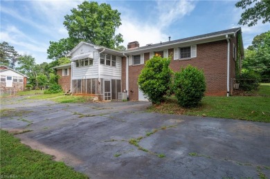 Open House Sunday Nov 9 12 - 2. BACK ON MARKET, Motivated Seller on Reynolds Park Golf Course in North Carolina - for sale on GolfHomes.com, golf home, golf lot