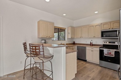 Beautiful End-Unit Townhome! 

Discover this wonderful townhome on Pinetop Lakes Golf and Country Club in Arizona - for sale on GolfHomes.com, golf home, golf lot