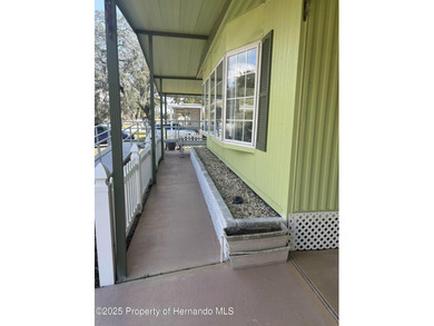 Move in ready, fully furnished!! Come enjoy the Florida weather on High Point Golf Club, Inc. in Florida - for sale on GolfHomes.com, golf home, golf lot