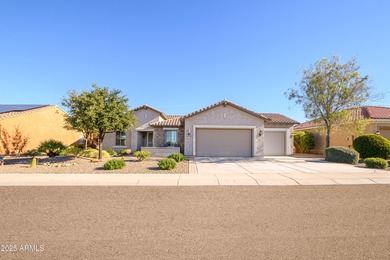 This popular 2452 square foot Veranda model is move in ready on Copper Canyon Golf Club in Arizona - for sale on GolfHomes.com, golf home, golf lot