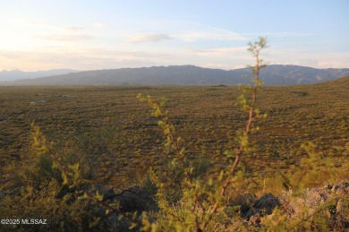 Discover the perfect opportunity to build your dream home on on Del Lago Golf Club in Arizona - for sale on GolfHomes.com, golf home, golf lot