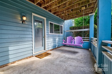 Location is everything for this home! You can walk to your boat on River Hills Country Club in South Carolina - for sale on GolfHomes.com, golf home, golf lot