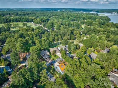 Location is everything for this home! You can walk to your boat on River Hills Country Club in South Carolina - for sale on GolfHomes.com, golf home, golf lot