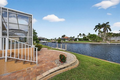 PUNTA GORDA ISLES! EXCEPTIONAL 3 BEDROOM, 2 BATH, 2-CAR GARAGE on Saint Andrews South Golf Club in Florida - for sale on GolfHomes.com, golf home, golf lot
