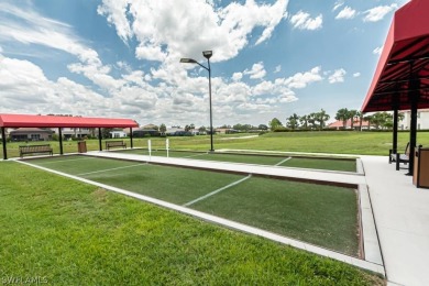 BONUS BONUS!! Seller offering $5,000 contribution towards the on River Hall Country Club in Florida - for sale on GolfHomes.com, golf home, golf lot