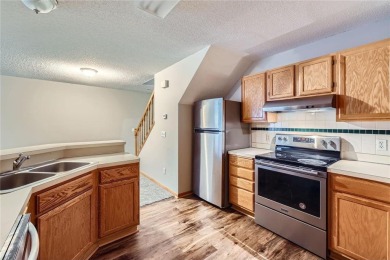 his beautifully maintained mid-unit townhome offers the perfect on Valleywood Golf Course in Minnesota - for sale on GolfHomes.com, golf home, golf lot