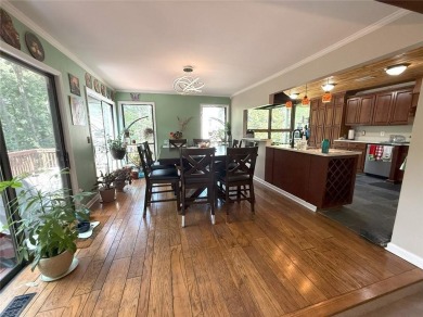 Spacious  Elegant Home in Prime North Fulton Location!
Welcome on Rivermont Golf and Country Club in Georgia - for sale on GolfHomes.com, golf home, golf lot