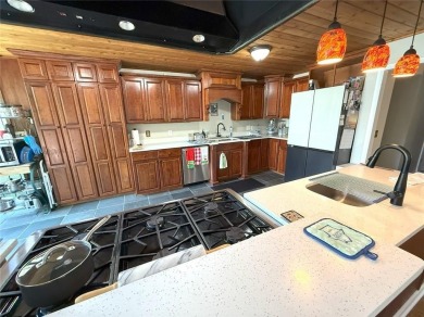 Spacious  Elegant Home in Prime North Fulton Location!
Welcome on Rivermont Golf and Country Club in Georgia - for sale on GolfHomes.com, golf home, golf lot