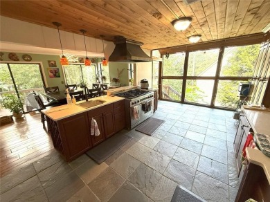 Spacious  Elegant Home in Prime North Fulton Location!
Welcome on Rivermont Golf and Country Club in Georgia - for sale on GolfHomes.com, golf home, golf lot