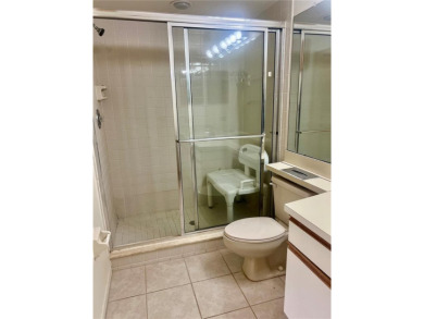 $10,000 PRICE ADJUSTMENT on This charming 2-bedroom, 2-bath on Lansbrook Golf Club in Florida - for sale on GolfHomes.com, golf home, golf lot