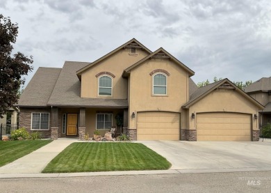 Custom home in prestigious Carriage Hill! Built by premier on Hunters Point Golf Club in Idaho - for sale on GolfHomes.com, golf home, golf lot