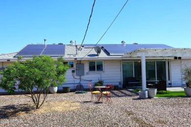 Beautifully remodeled in Sun City south! This charming & on Sun City South Golf Course in Arizona - for sale on GolfHomes.com, golf home, golf lot
