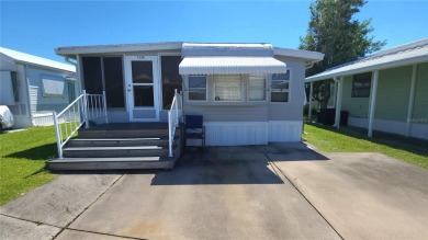 LOOKING FOR A FLORIDA GETAWAY? This cheerful one bed, 1 1/2 bath on River Run Golf Links in Florida - for sale on GolfHomes.com, golf home, golf lot