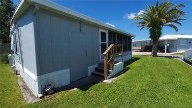 LOOKING FOR A FLORIDA GETAWAY? This cheerful one bed, 1 1/2 bath on River Run Golf Links in Florida - for sale on GolfHomes.com, golf home, golf lot