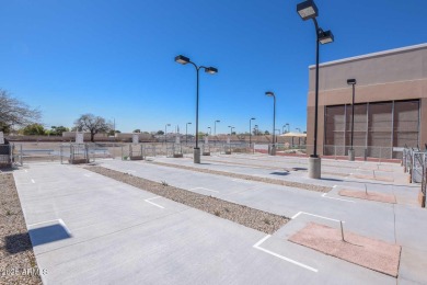 Beautifully remodeled in Sun City south! This charming & on Sun City South Golf Course in Arizona - for sale on GolfHomes.com, golf home, golf lot