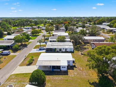 Looking to live in one of the most desirable 55 plus HOA's in on Brookridge Country Club in Florida - for sale on GolfHomes.com, golf home, golf lot